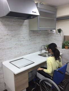 車椅子対応キッチン