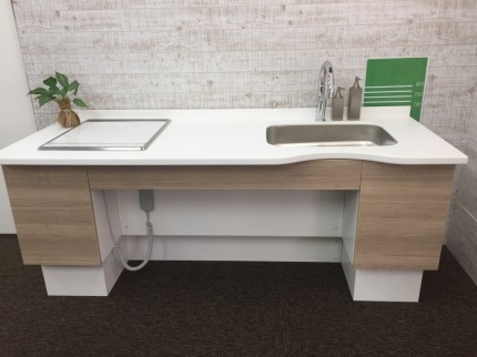 車椅子対応キッチン