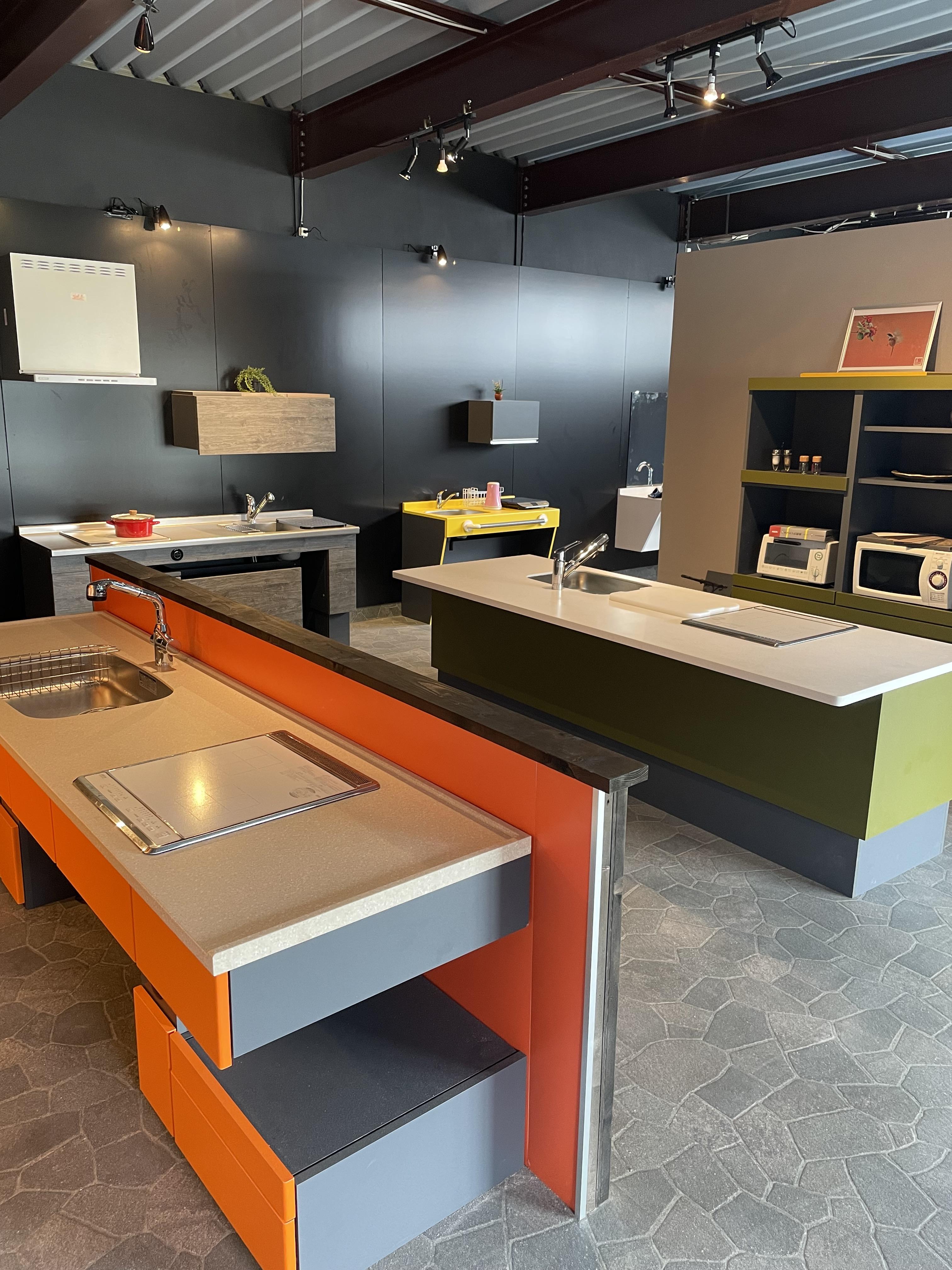 ショールーム002